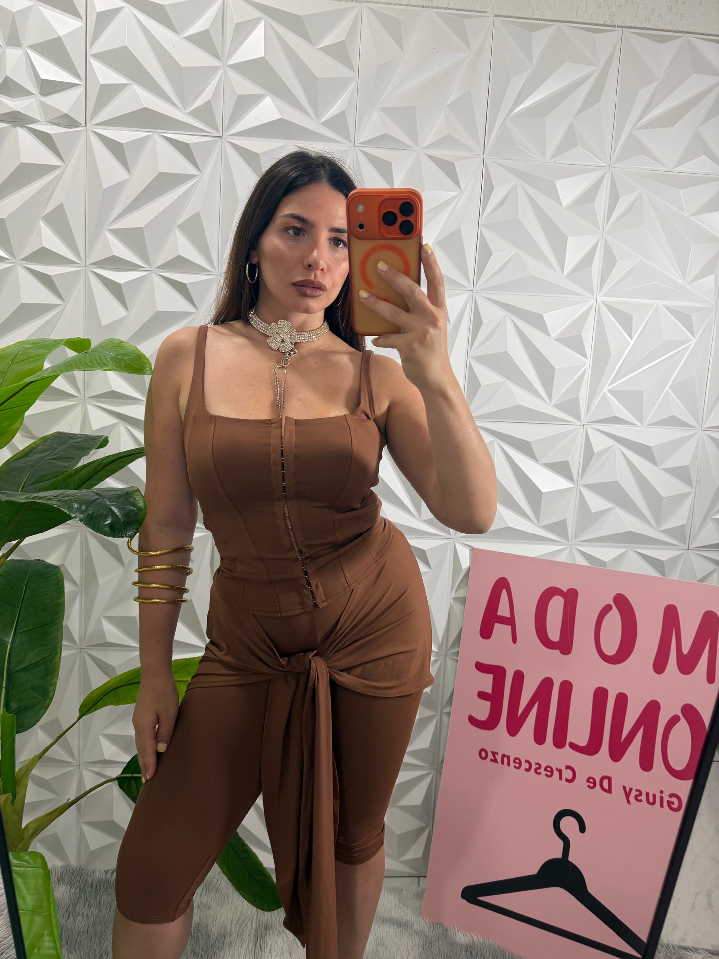 Set Micole