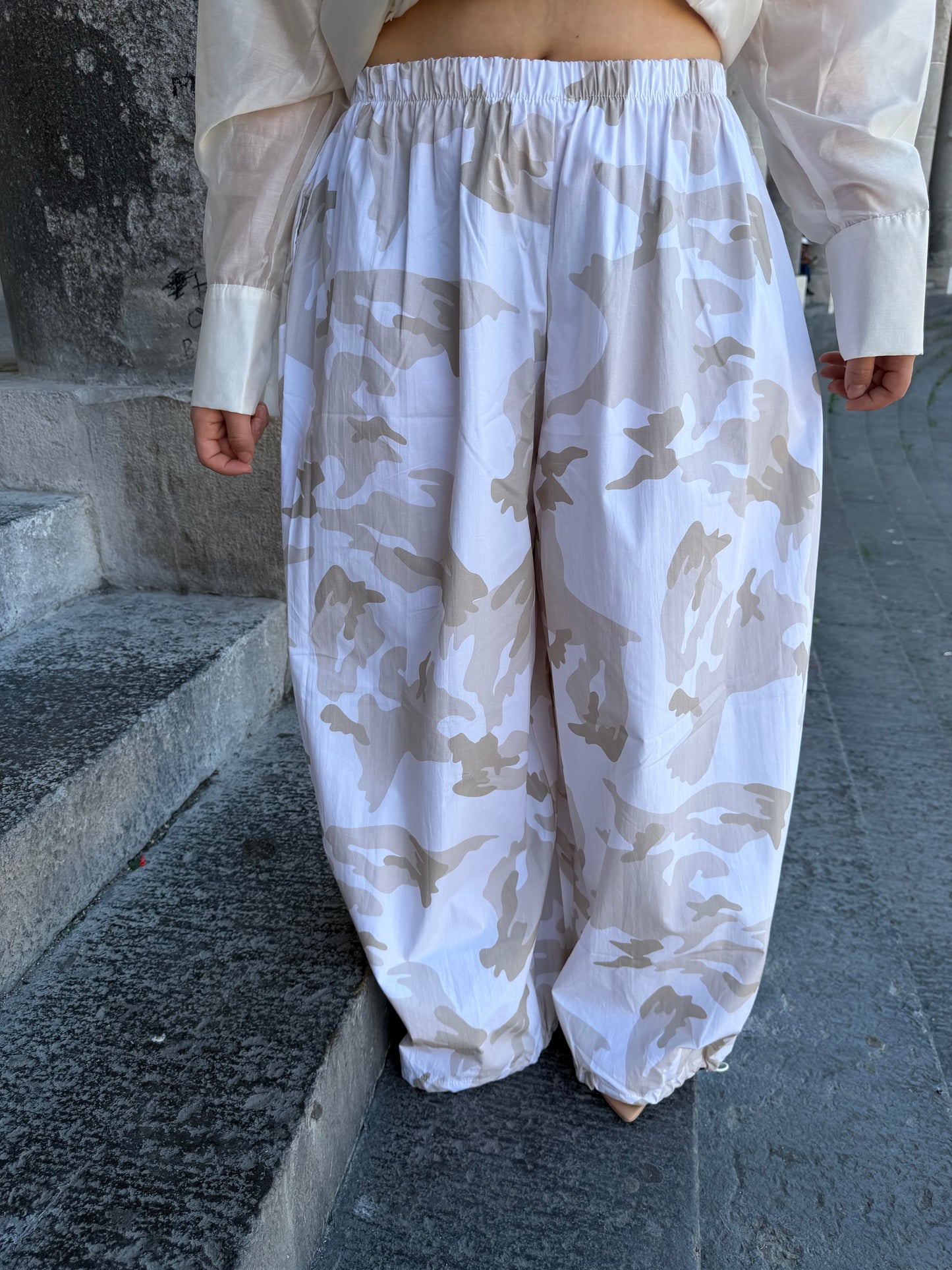 Pantalone mimetic